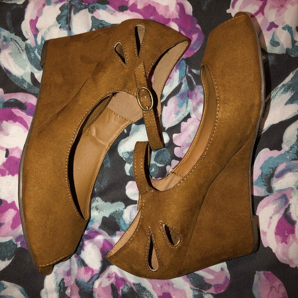 Madeline Stuart Austin suede peep toe wedges